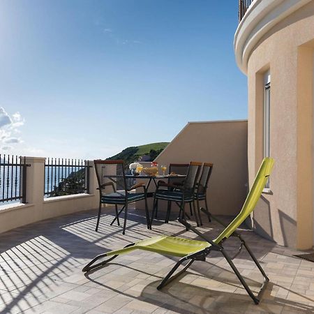 1 Bedroom Amazing Apartment In Komarna 克勒克 外观 照片